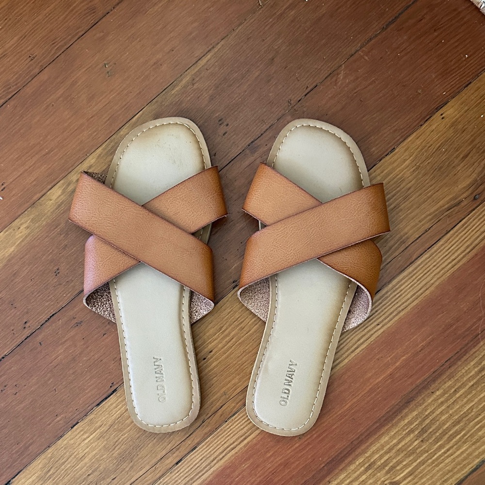 Old navy sandals. Worn once. Size 9
